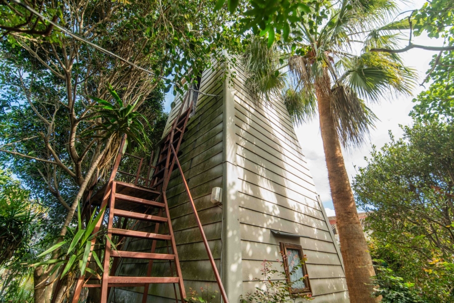 6 Bedroom Property for Sale in Bluewater Bay Eastern Cape